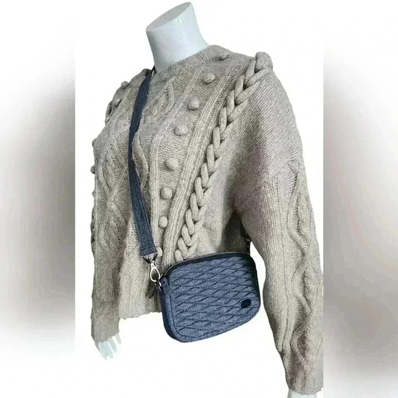 Lug  Coupe Cross Body Belt Travel Everyday Bag Grey - Picture 2 of 8